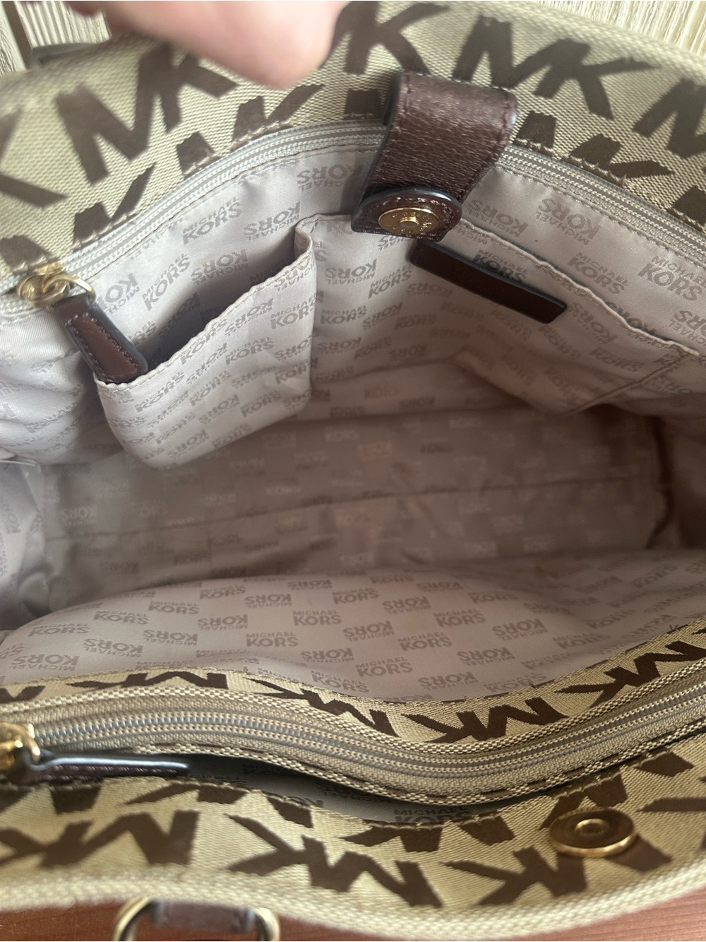 Michael Kors Brown and Tan Signature MK Jet Set Tote Bag - Picture 3 of 4
